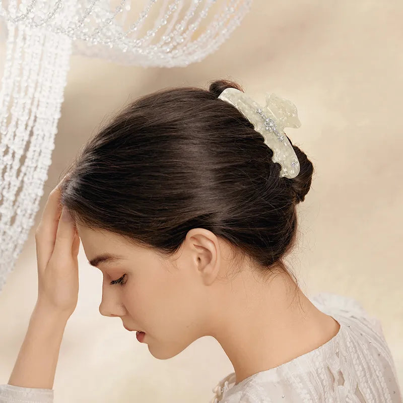 New Era Tia Crystal XL Hair Claw