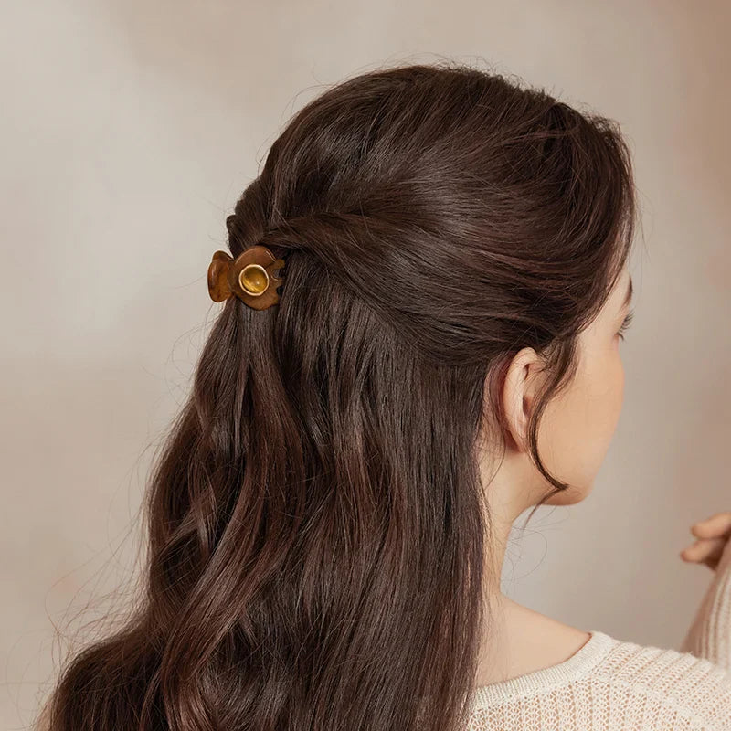 Isla Amber Glow Mini Hair Claw